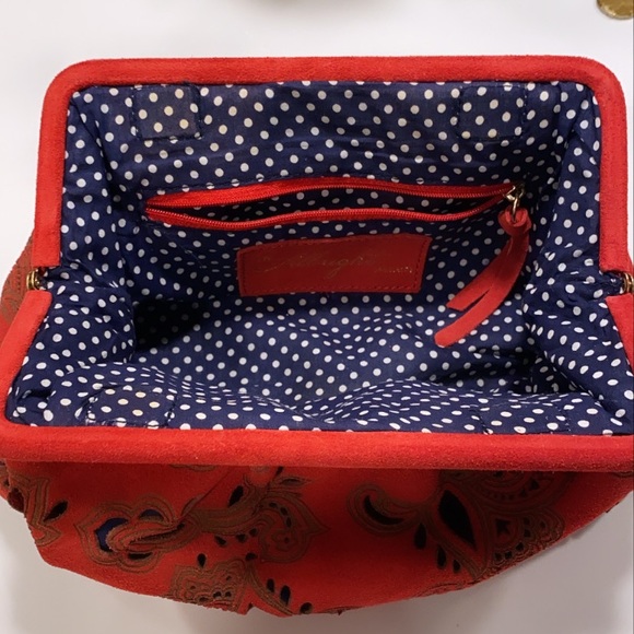 Suede red clutch - Picture 3 of 4